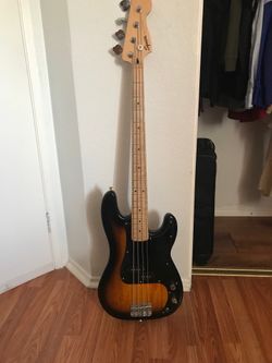 Fender Bass