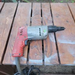 Milwaukie Drywall Screw Drill