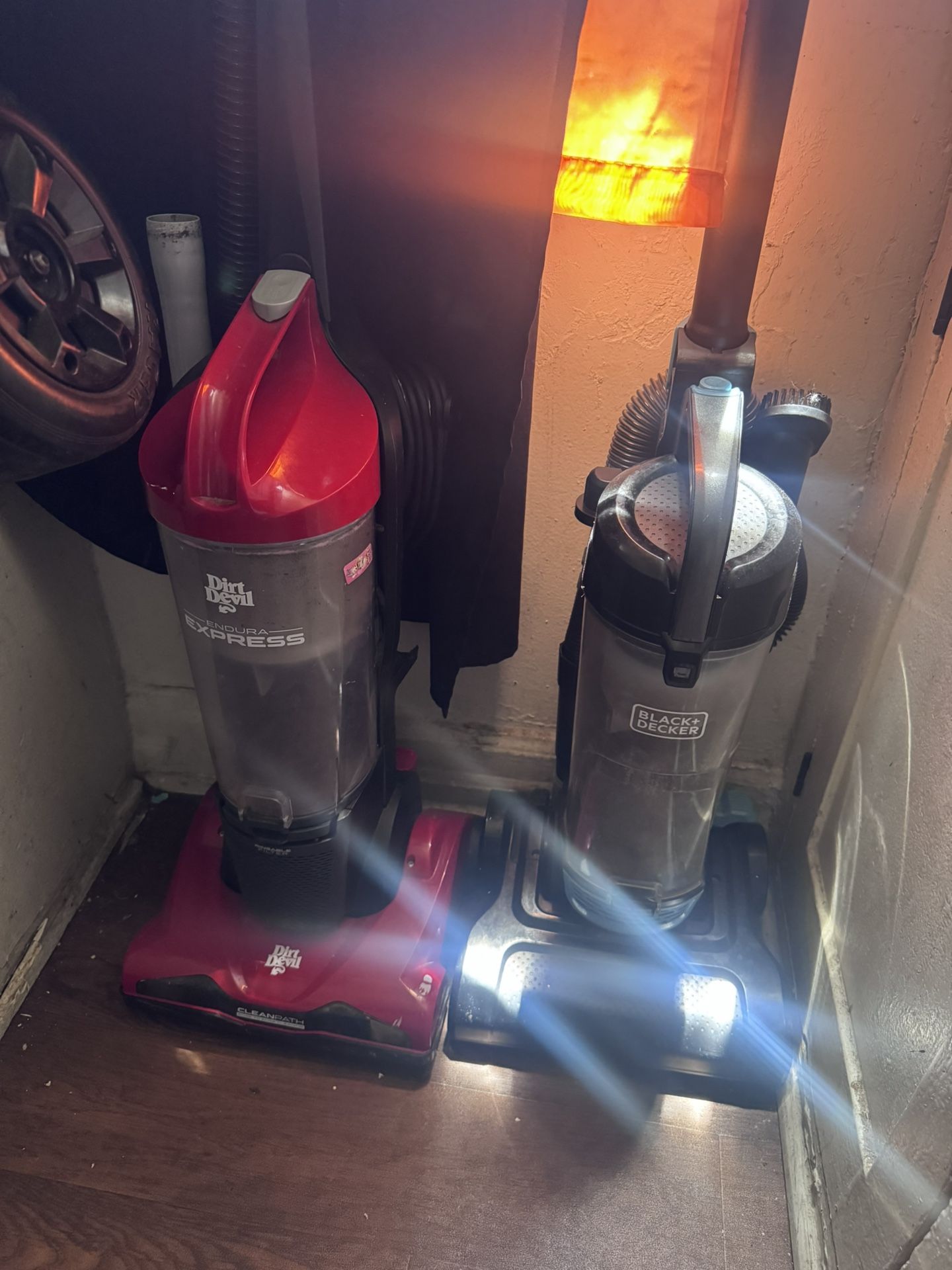 RED DEVIL VACUUM $20
