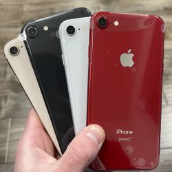 iPhone 8 64GB Unlocked to any carrier