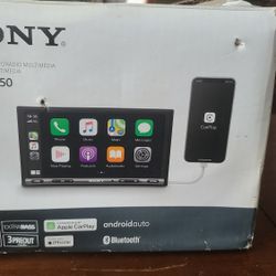 Sony XAV-AX150