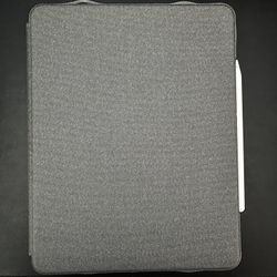 Logitech Combo Touch Case (iPad Not Included)