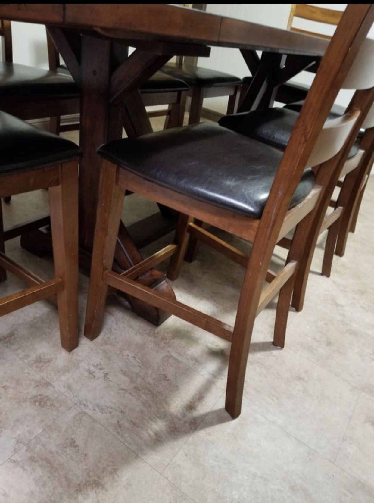Dining table $700 obo