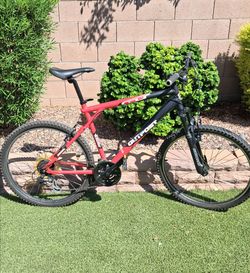 GT OUTPOST Mountain Bike