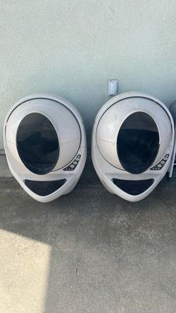 2 Litter Robots