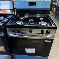 Brand new Frigidaire Stainless Steel 5 burner range stove