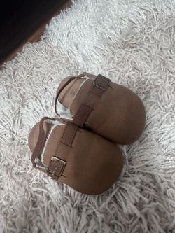 Brown Baby Sandals with Buckle Straps