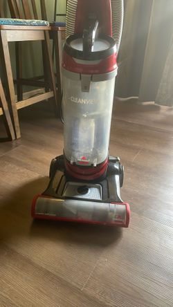 Clean View Bissell vacuum