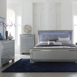 (Offer Me) Queen Bed -Dresser- Night Stand- Vanity Set With Stool 