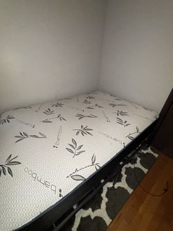 queen bed