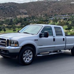 Ford F350 Turbo Diesel Crew Cab - New Transmission and Radiator With Transmission Cooler, New Suspension, 2018 Platinum Wheels
