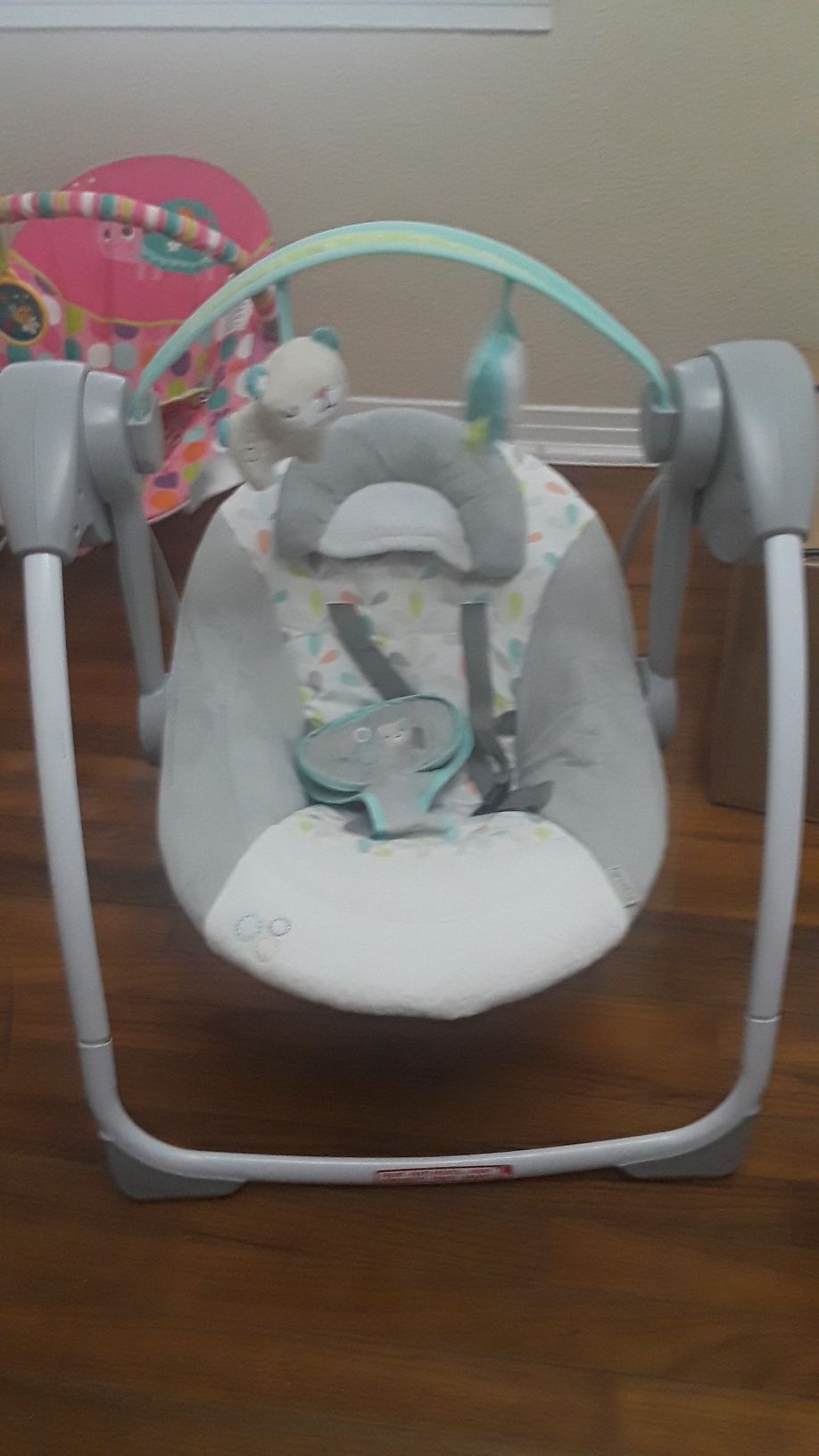 Baby swing