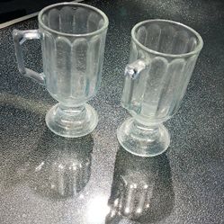 2 Clear Beer Mugs