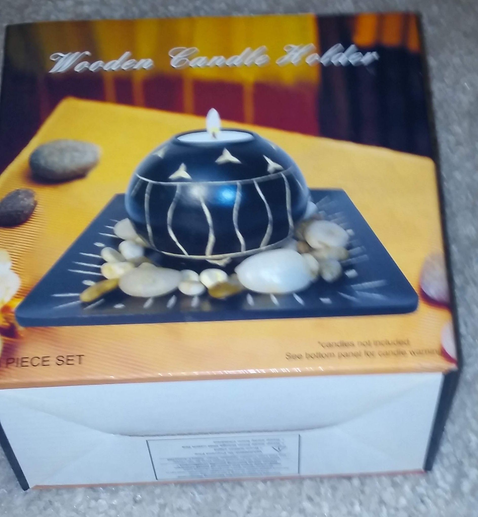 Candle holder