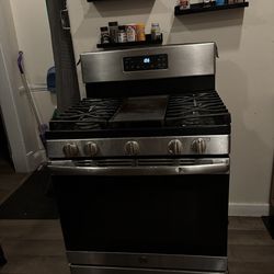 Stainless steel stove