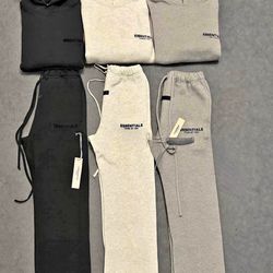 Essential Sweatsuit 
