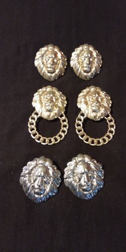 Lions earrings
