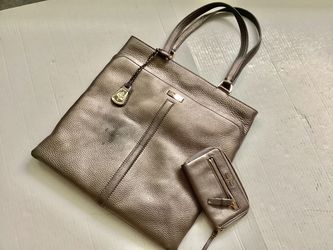 Vtg. Cole Haan Leather Silver Metallic Handbag Tote + Matching Wallet Preowned