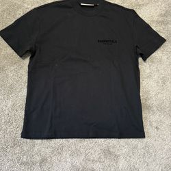 Essentials Shirt 