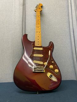 Fender Standard Stratocaster - 2002