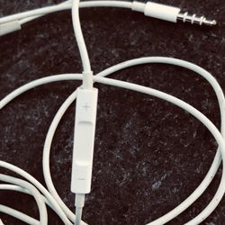 Apple Wired EarPods 