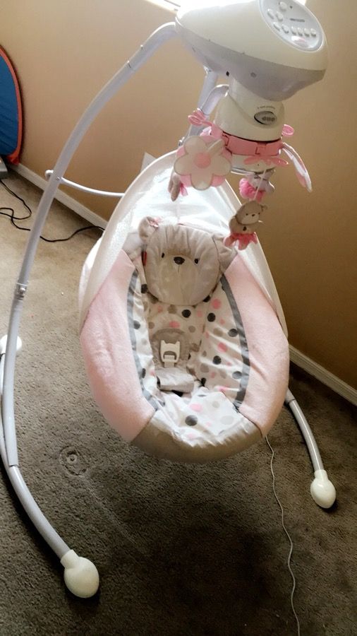 Baby swing 