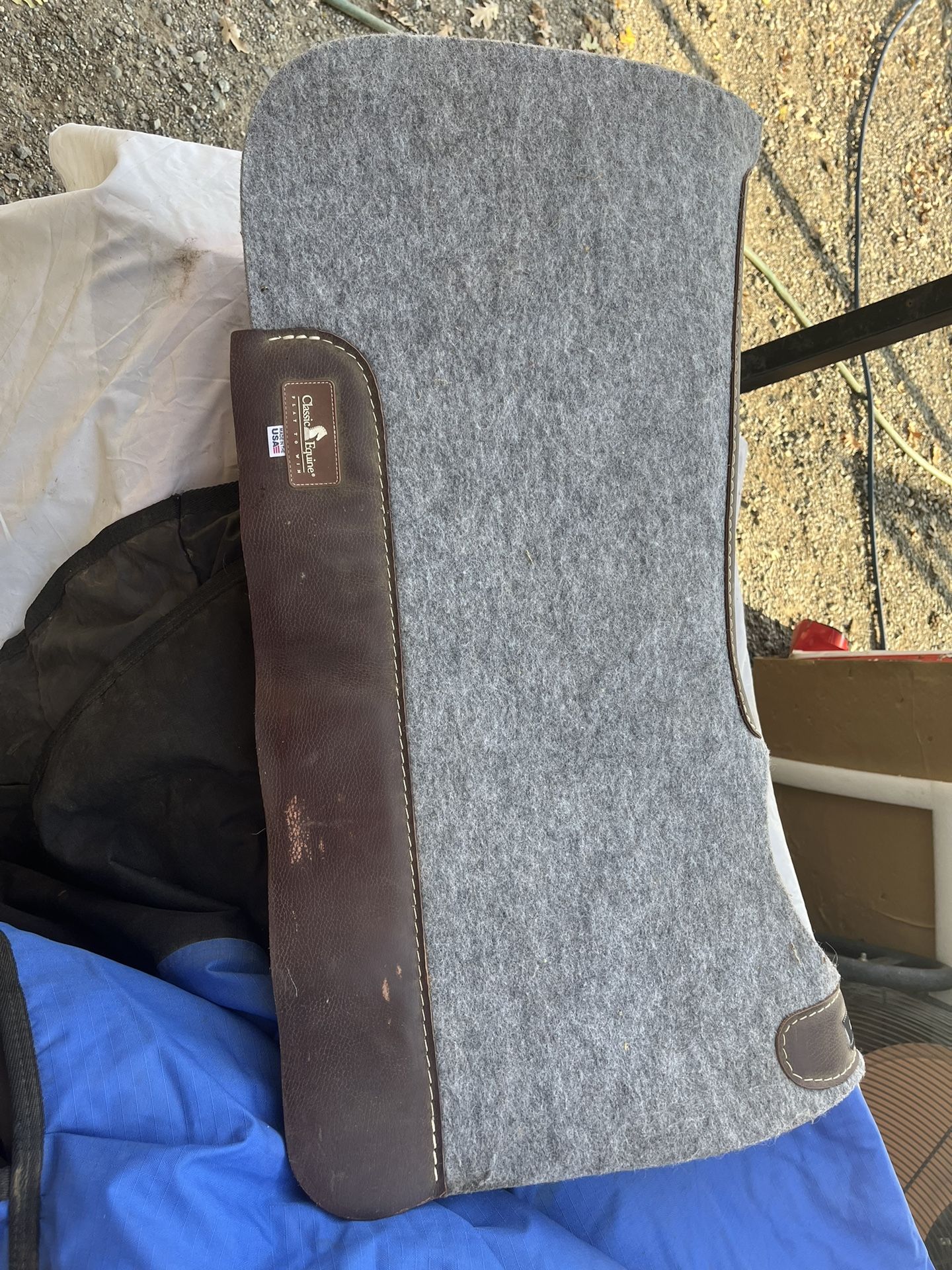 Horse Saddle Pad And Blanket