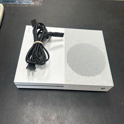 Xbox one S 1tb in good condition