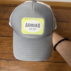 Adidas cap  In very good condition  Smoke free home