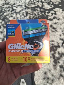 Gillette razor blades