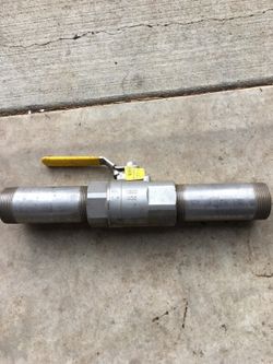 2" stainless steel valve. Apollo valve ball and locking handle
