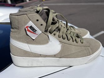 Nike Women's Blazer Mid Rebel XX