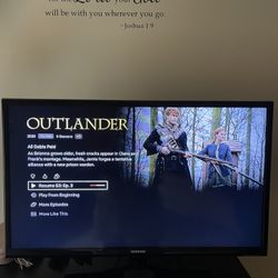 32in TV with Roku 