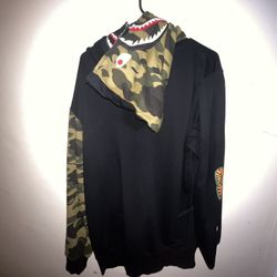 Camo Bape hoodie XXL