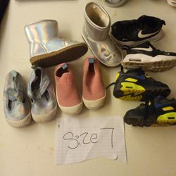 Toddler Girl Size 7 Shoes