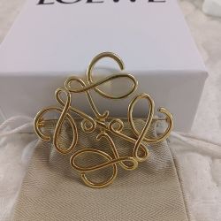 Loewe Brooch Gold 
