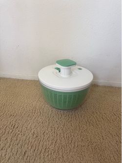 Salad spinner