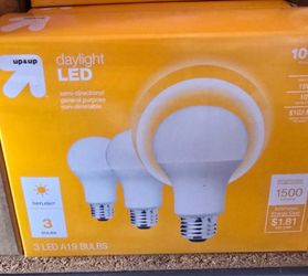 LED Light Bulbs – 3 Pack – Daylight 1500 Lumens