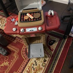 step 2 grill with accessories 