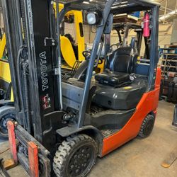 TOYOTA FORKLIFT 5000LBS/WAREHOUSE 