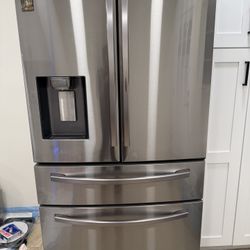 Samsung Refrigerator 