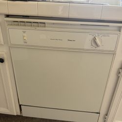 🔥 Kitchen Appliance Set – Very Good Price –$250 OBO