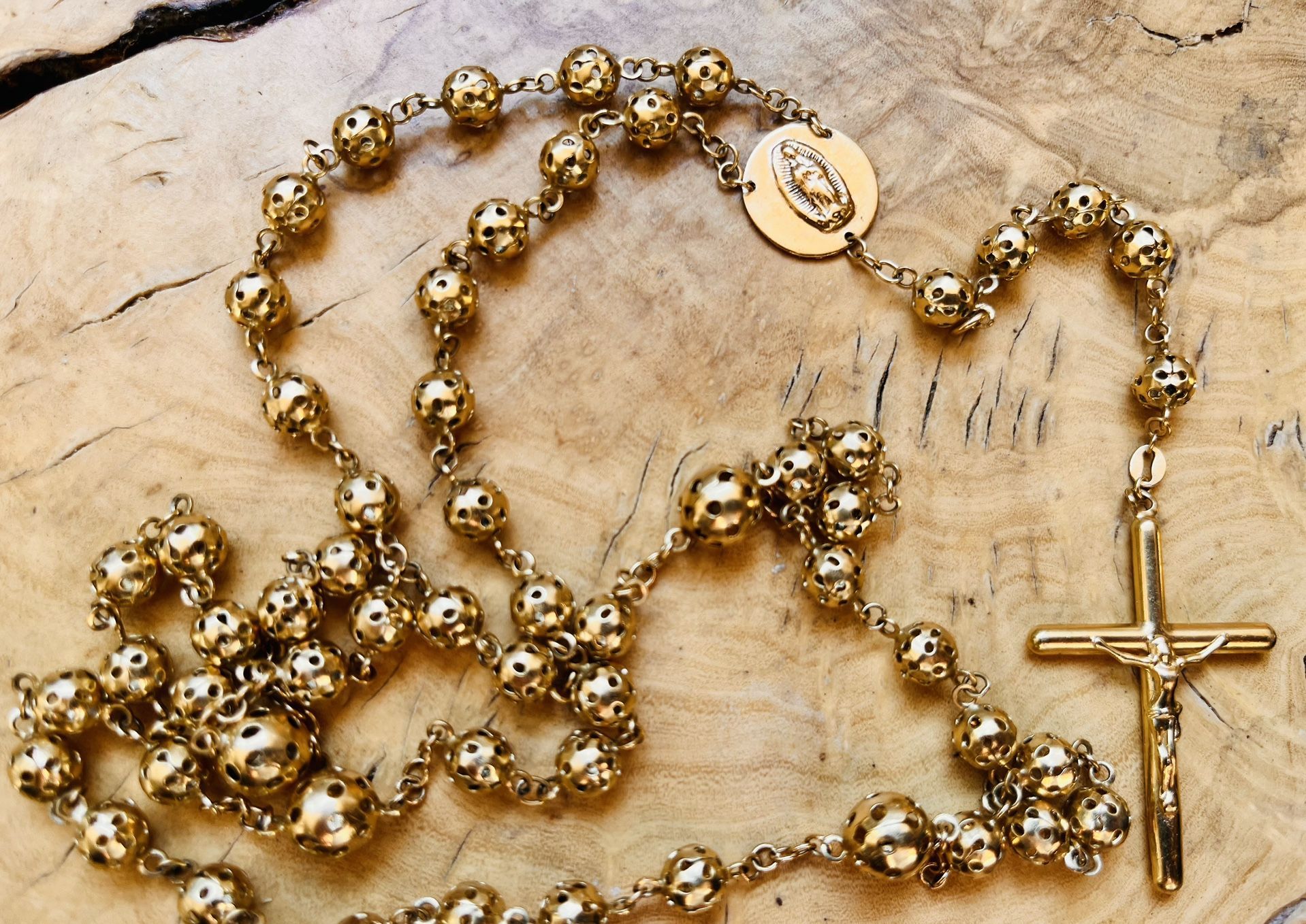 14KT Solid Yellow Gold Rosary 35" 6MM Beads 22.4 grams 30" Loop 5" Pendant 585
