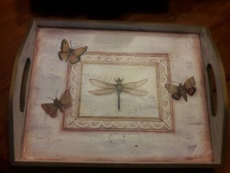 Decorative hand painted tray 14 1/2 x 11