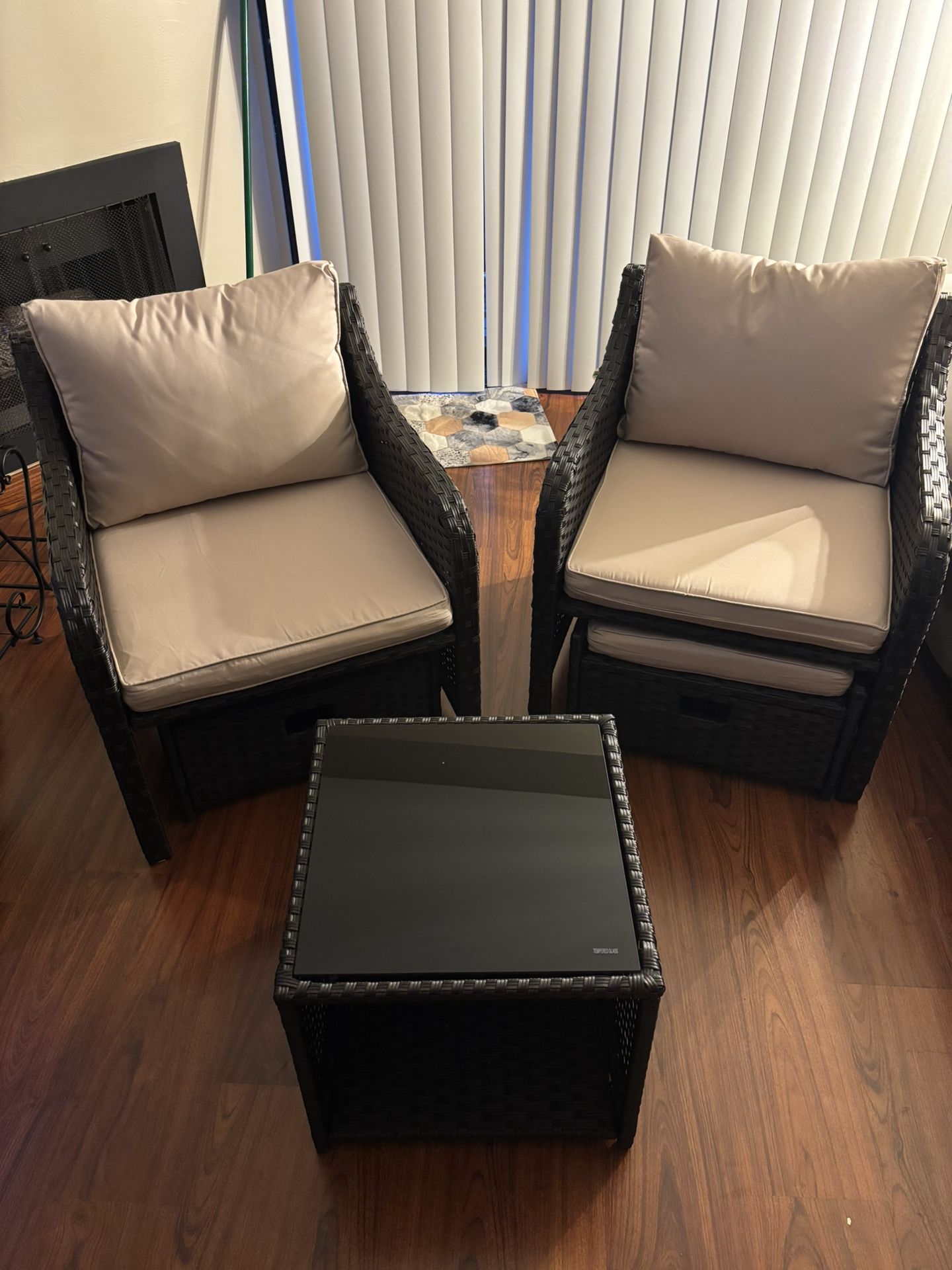 5 Piece Wicker Patio Set