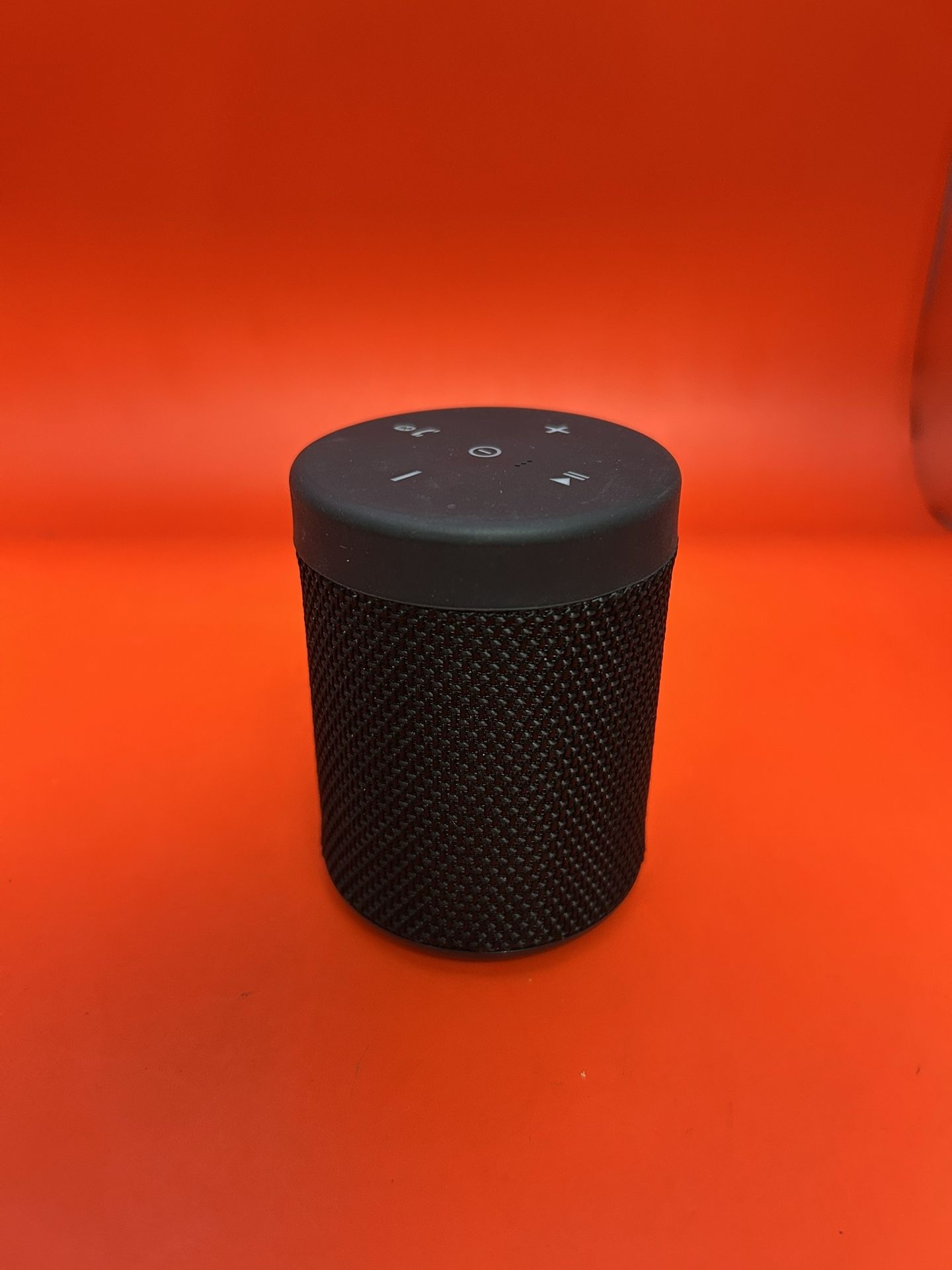 iLive Portable Bluetooth Speaker