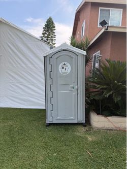 Portal potty sinks tables chairs heaters canopies