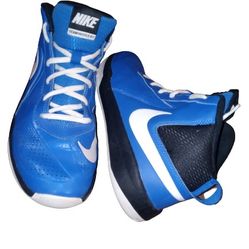 Nike Team Hustle D7 Size 5youth