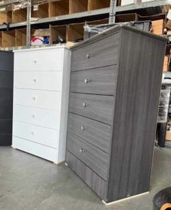 Five drawers dresser
