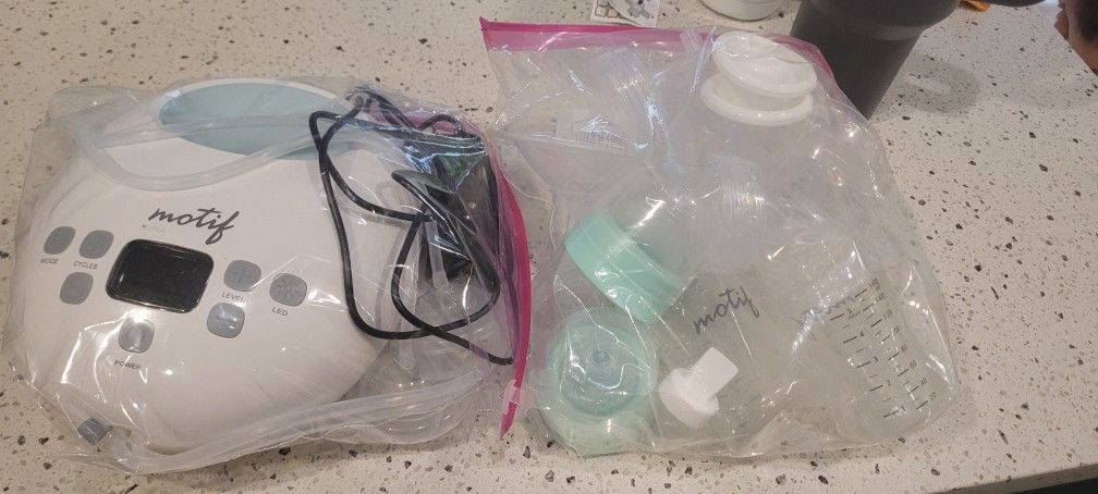 Motif Breast Pump